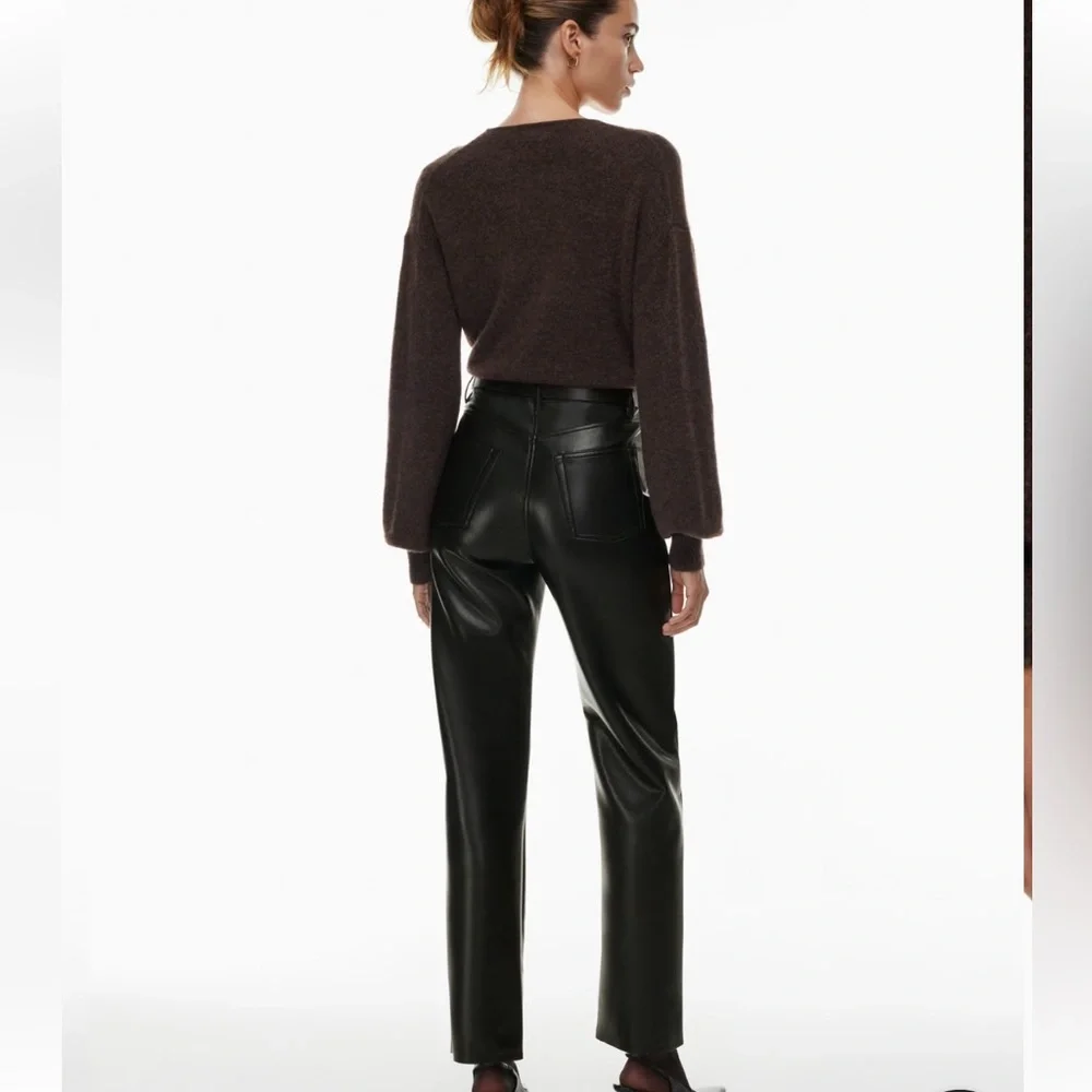 Aritzia Wilfred The Melina vegan leather black 6 high waisted straight leg pants